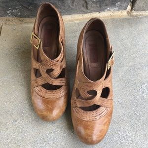 Miz Mooz Soho Criss Cross size 8